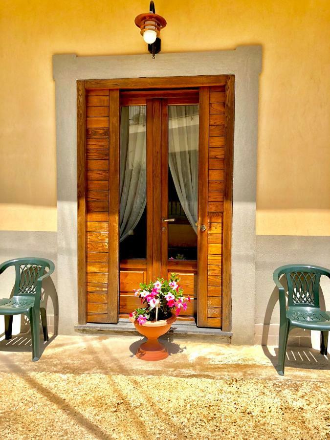 Casa Gentile Bed & Breakfast อาเจโรลา ภายนอก รูปภาพ