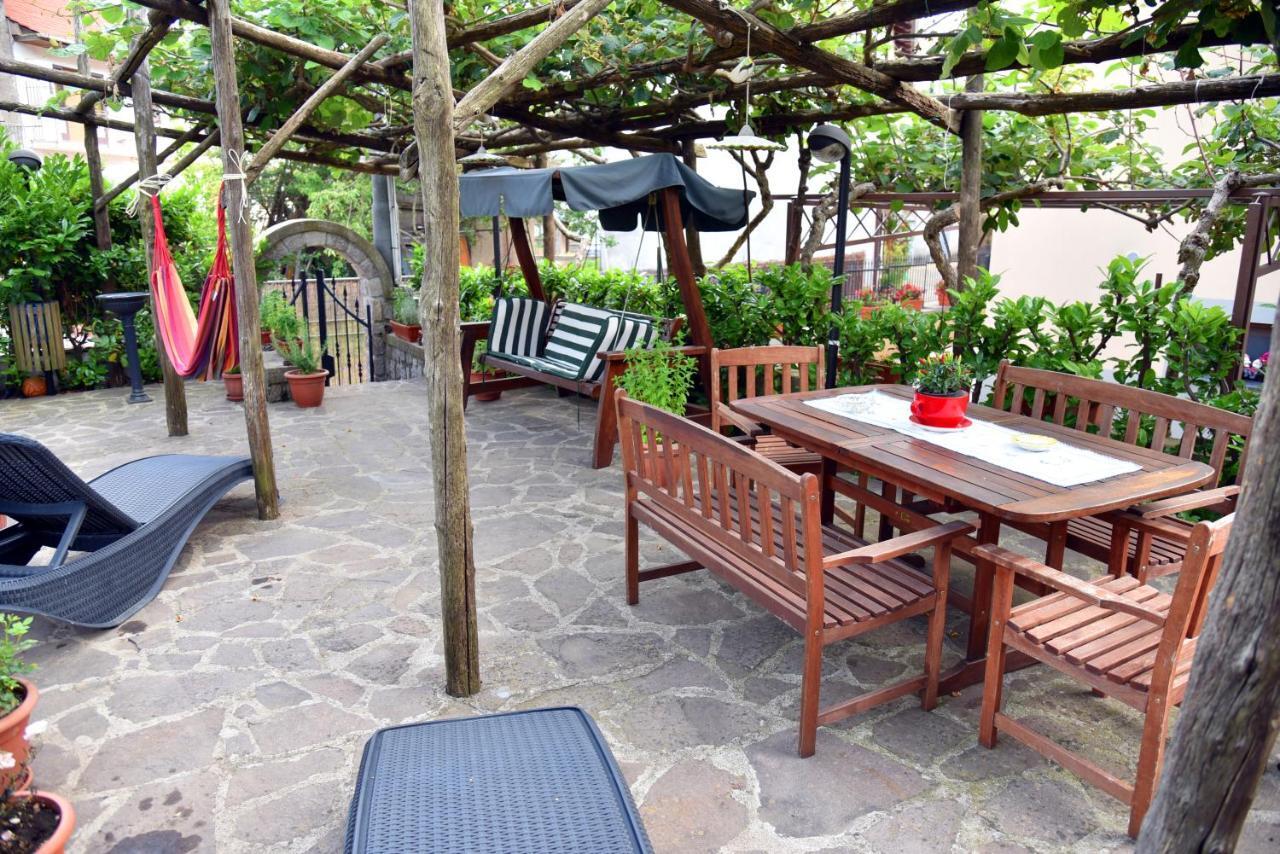 Casa Gentile Bed & Breakfast อาเจโรลา ภายนอก รูปภาพ