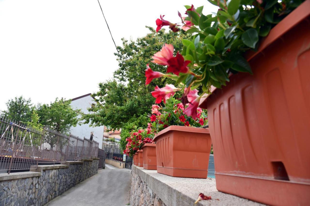Casa Gentile Bed & Breakfast อาเจโรลา ภายนอก รูปภาพ