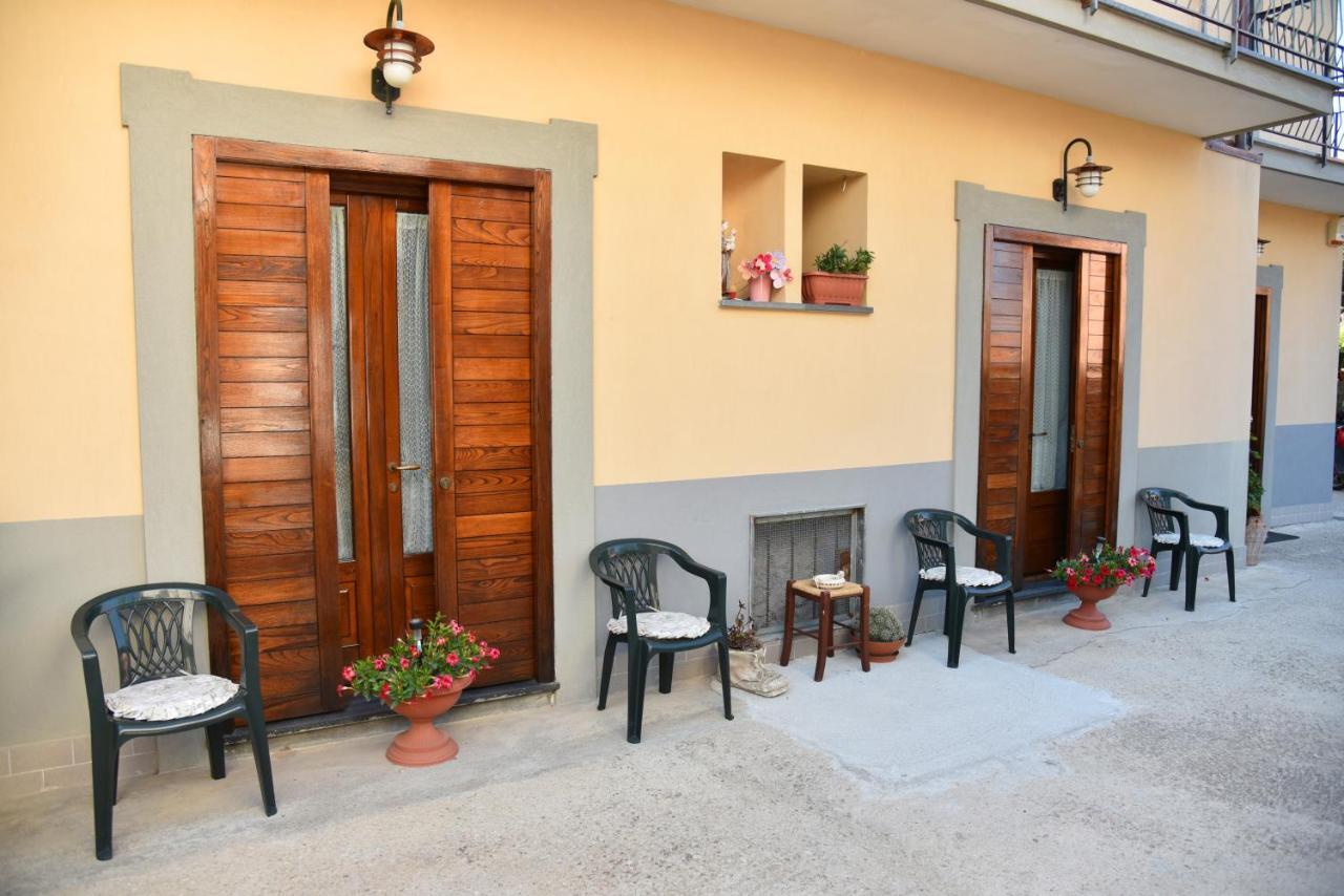 Casa Gentile Bed & Breakfast อาเจโรลา ภายนอก รูปภาพ